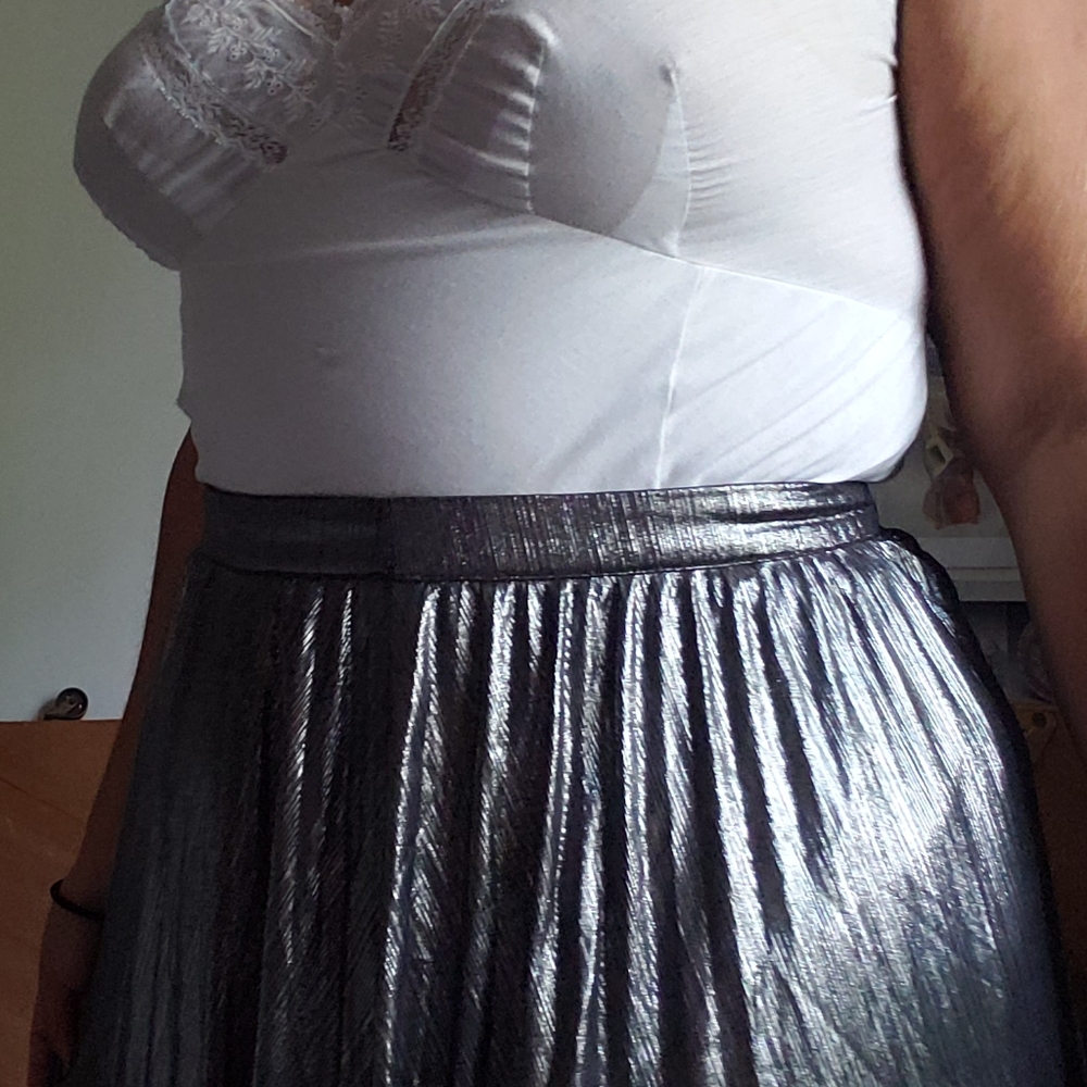 Knee length silver metallic skirt